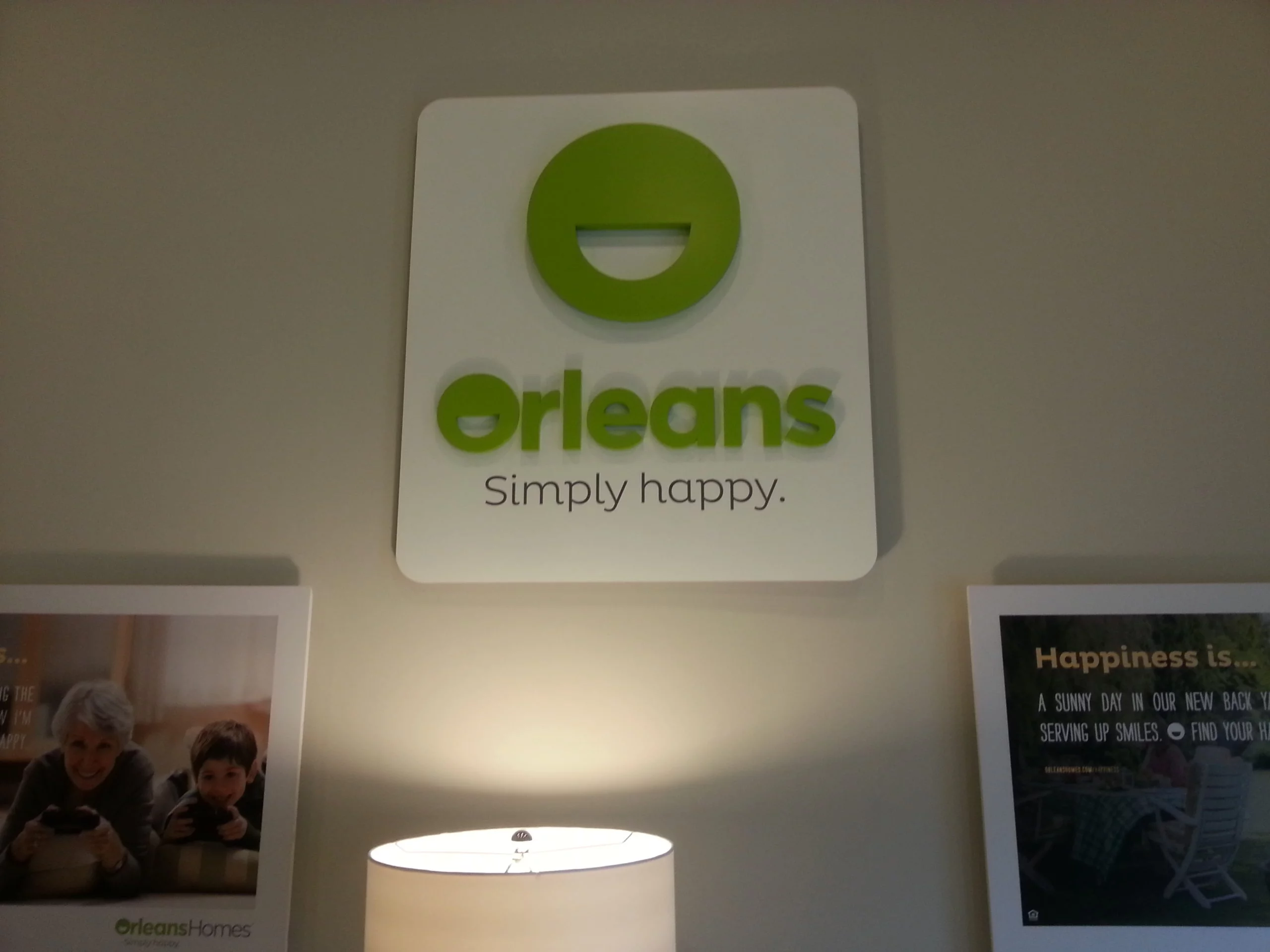 Sign company near me in Apex, NC installs signage for businesses